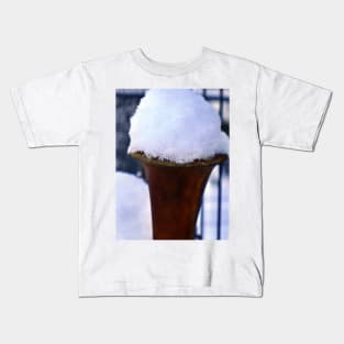 Snowy Clarinet Bell - A Wintery Day in a Northern Canadian Forest - Gift for a Clarinetist Kids T-Shirt